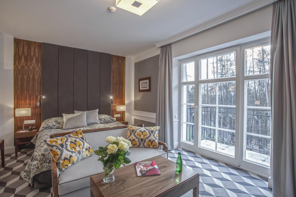 Hotel Spa Dr Irena Eris Polanica Zdroj Exterior foto